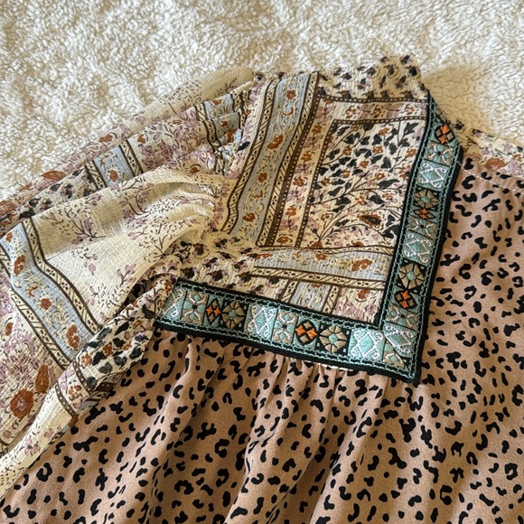 Entro Flowy Blouse SZ Small - Picture 3 of 9